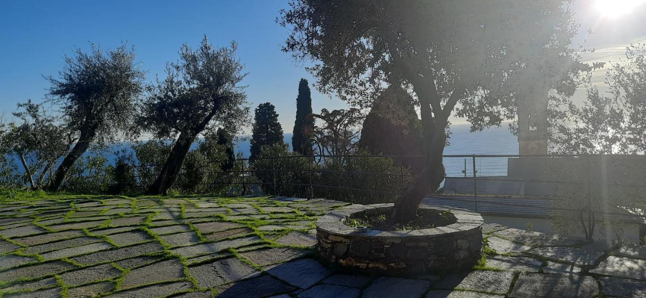 Locanda Goeghin بييفي ليجوري المظهر الخارجي الصورة